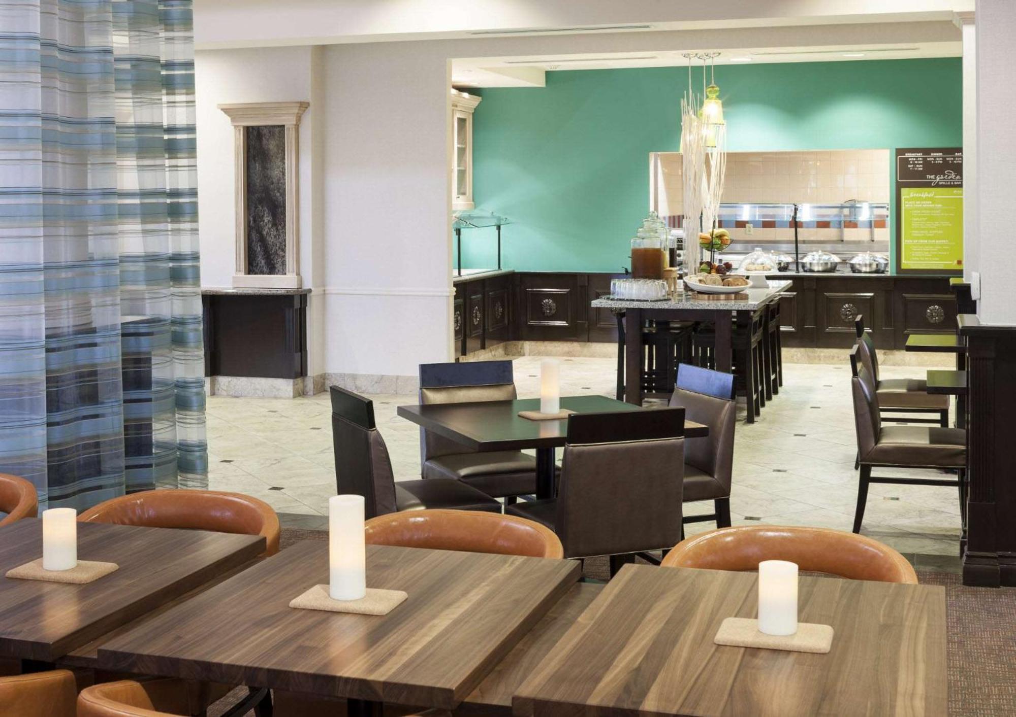 Hilton Garden Inn Dallas Льюисвилл Экстерьер фото