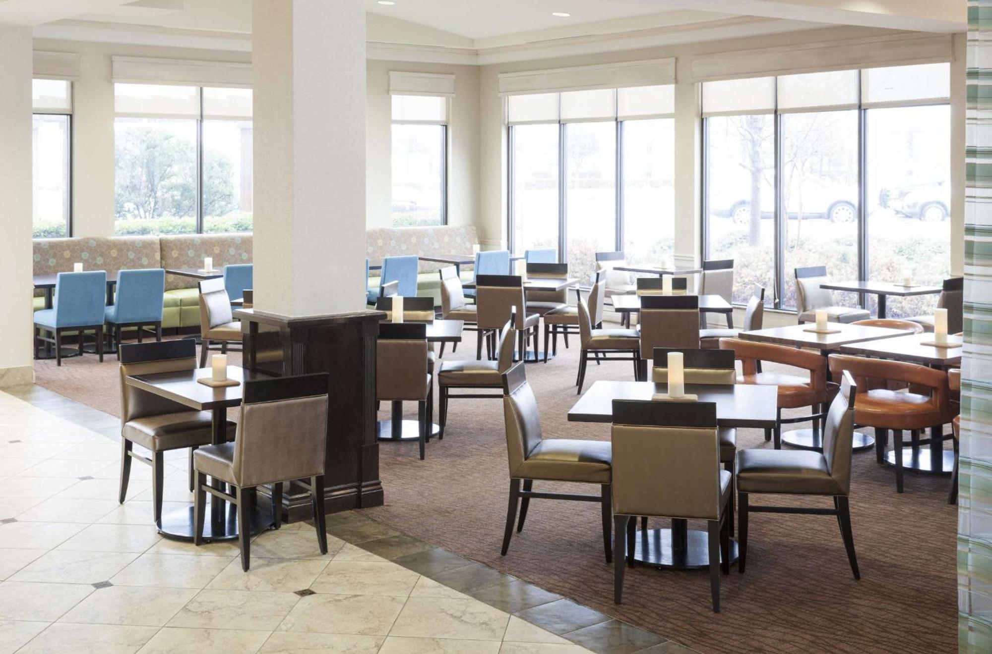 Hilton Garden Inn Dallas Льюисвилл Экстерьер фото