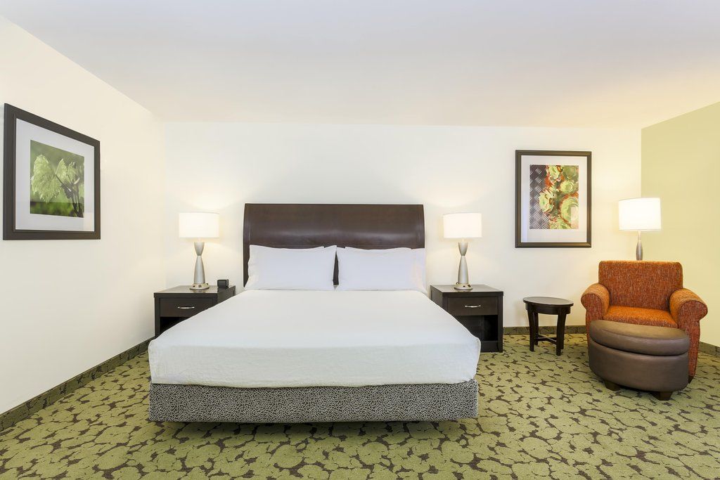 Hilton Garden Inn Dallas Льюисвилл Экстерьер фото
